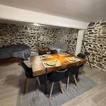 Holiday home Stone House *